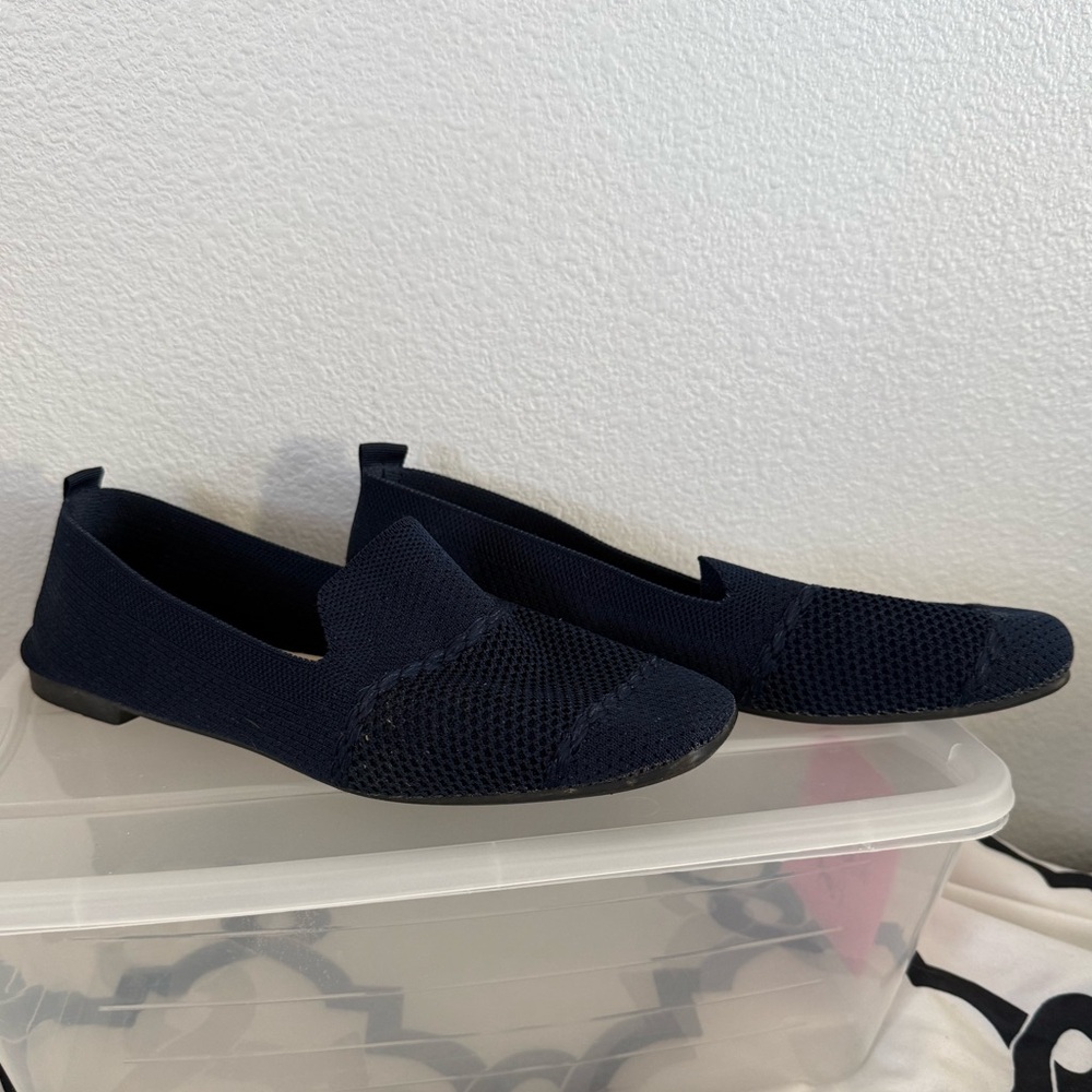 SHEIN Women’s Navy Blue Loafers Size US 11